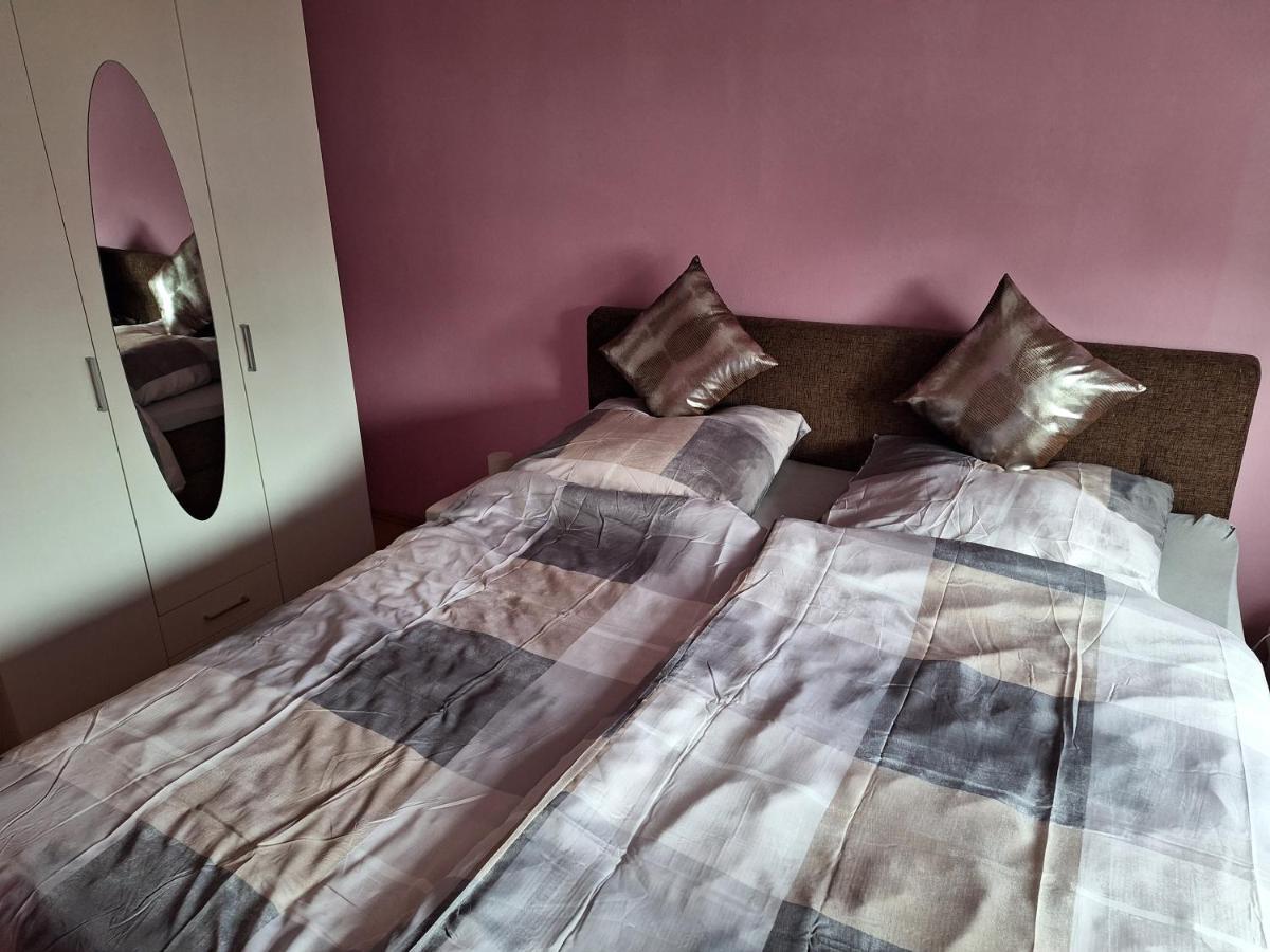 Privatunterkunft, Ferienwohnung, Monteurswohnung Bottrop Exteriér fotografie